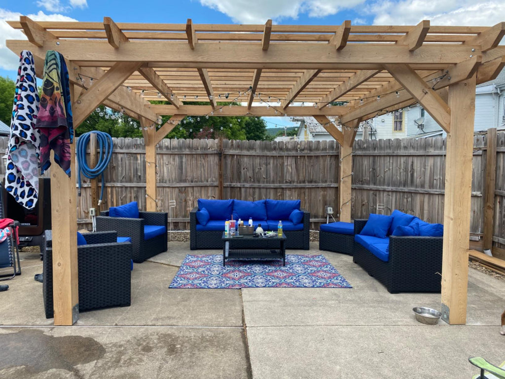 THE  OUTDOOR FURNITURE RANGE